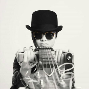 二次元美女开腿害羞图
